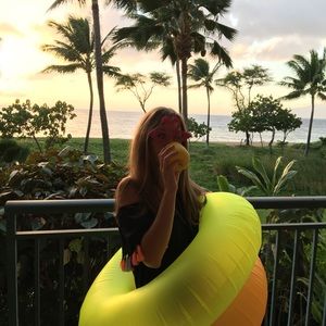 Meet your Posher, Catherine